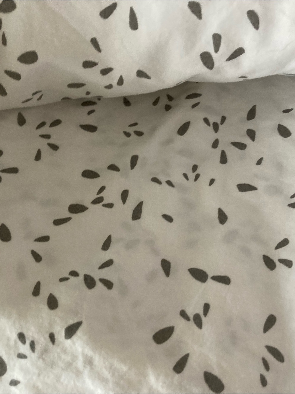 Crate&Barrel White Cotton Bedding with Gray Abstract Dot Print